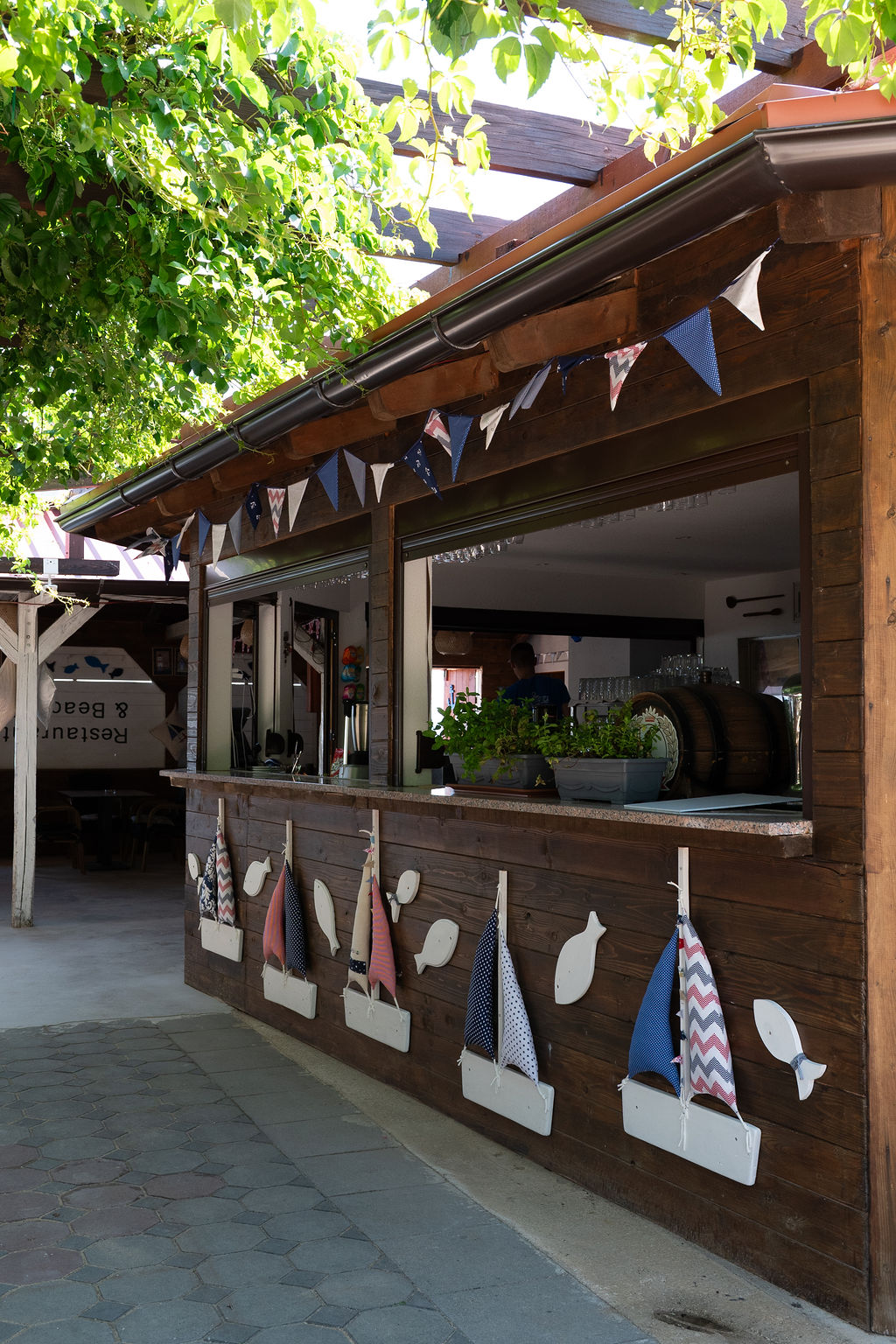 Restaurant & Beach Bar Bartovica in Tkon, Pašman Island